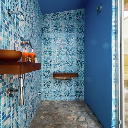 펜션 Elegant Holiday In San Fratello With Private Pool *